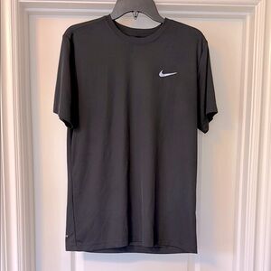 Men’s Nike Dri-Fit Short Sleeve Shirt